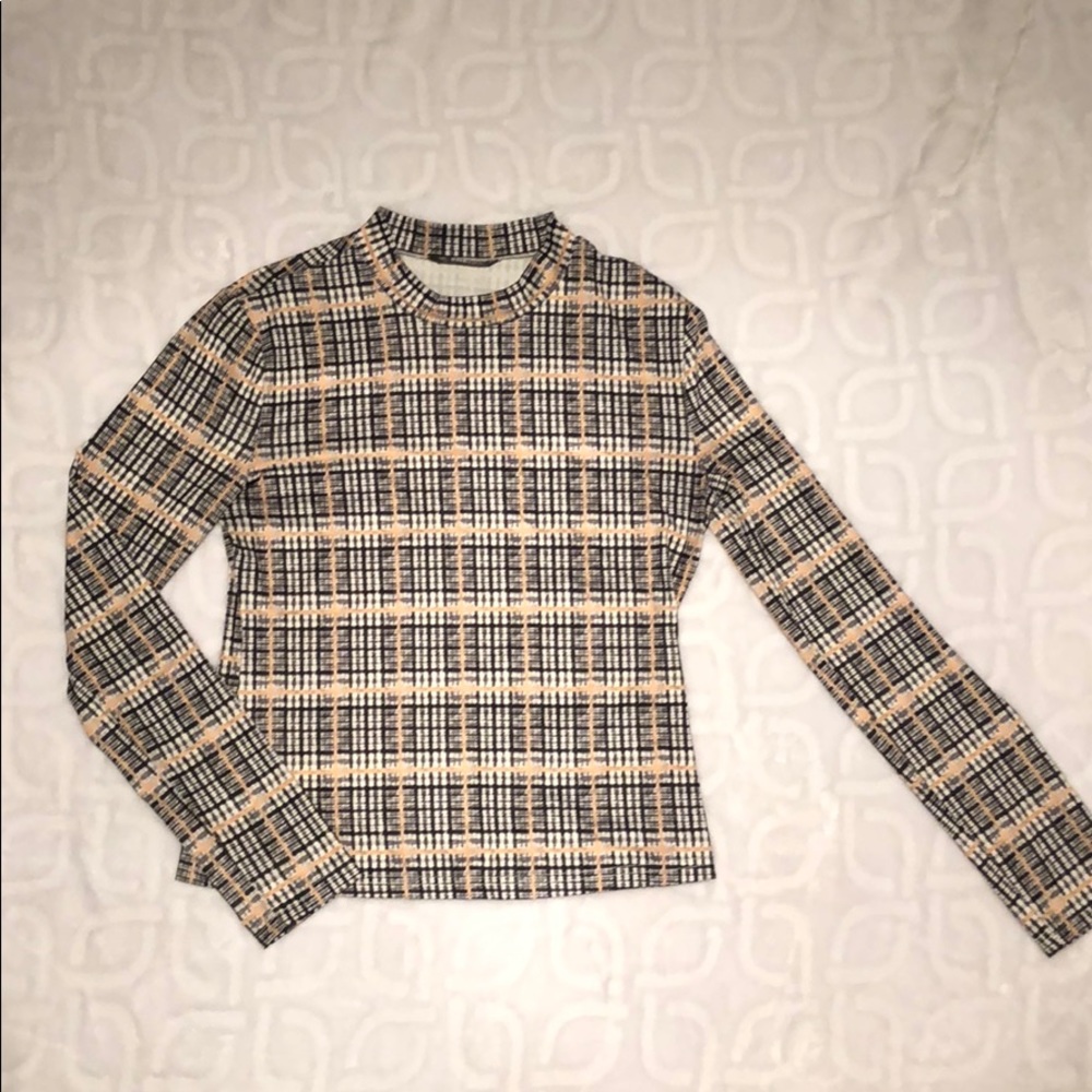 Long sleeve top